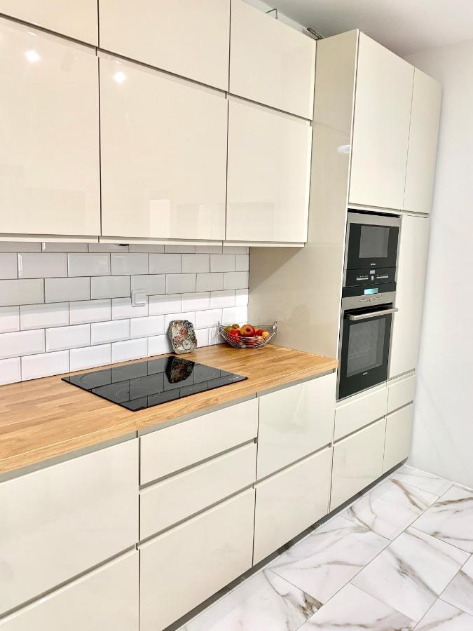 Cozy Apartment With Parking Near The City Center Атина Екстериор снимка