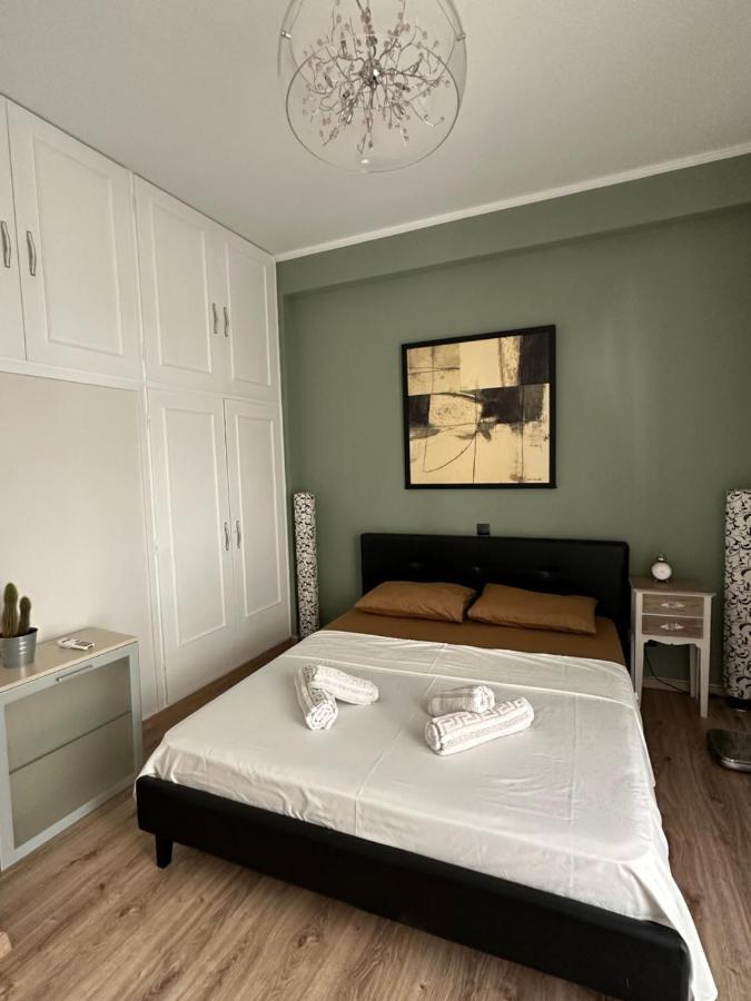 Cozy Apartment With Parking Near The City Center Атина Екстериор снимка