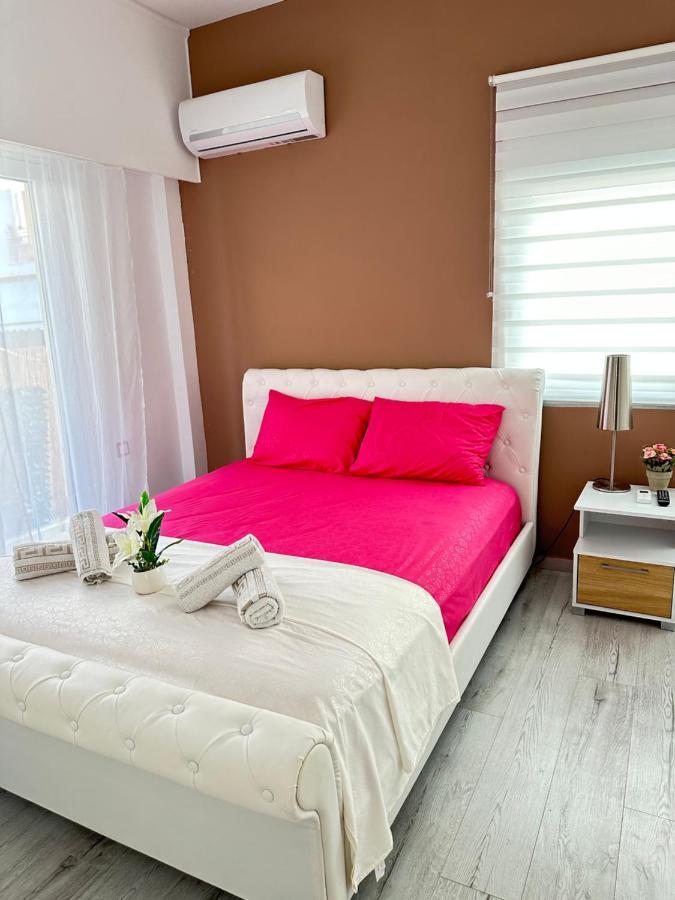 Cozy Apartment With Parking Near The City Center Атина Екстериор снимка